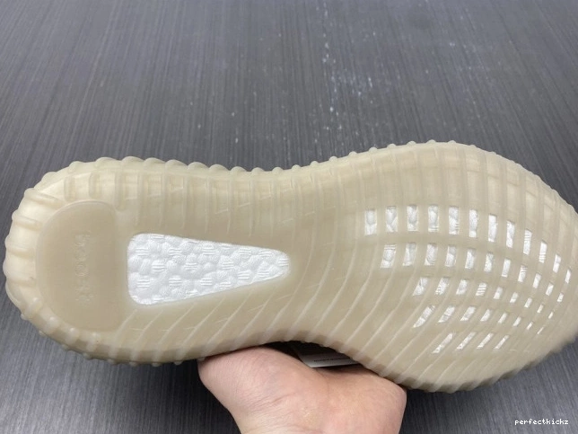 350 Adidas Yeezy HP7870 V2 Boost Beige Black 0820